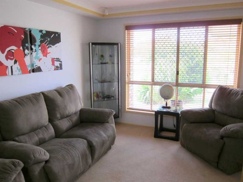 11 Underwood Street, Wakerley QLD 4154