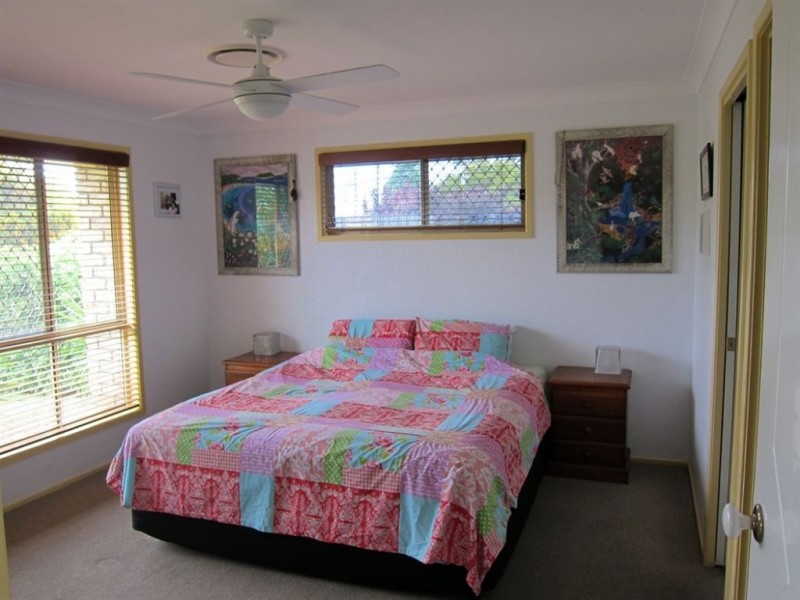 11 Underwood Street, Wakerley QLD 4154