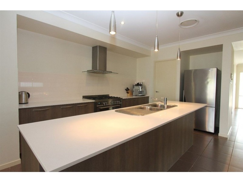 14 Paperbark Place, Wakerley QLD 4154