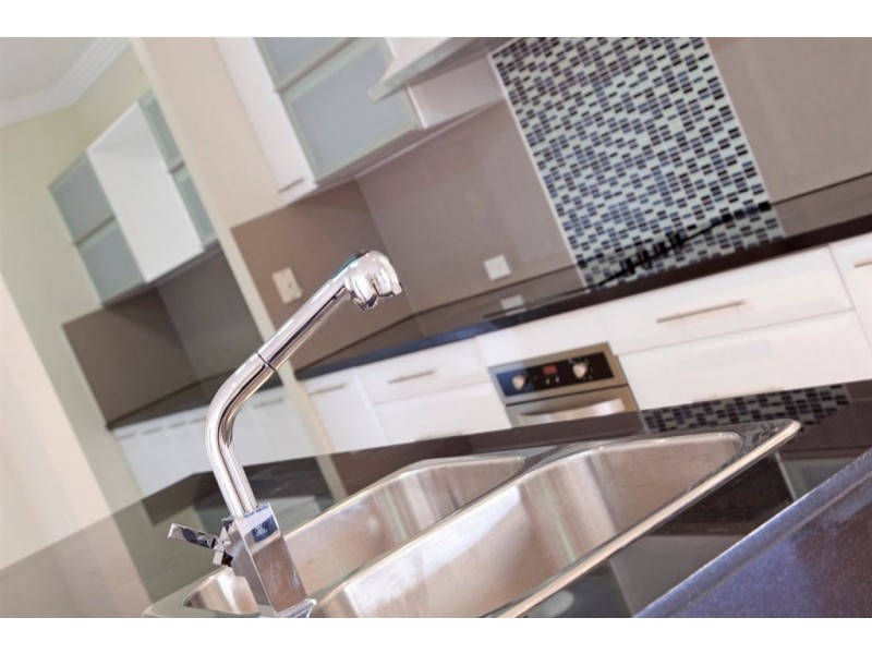 4 Habitat Drive, Wakerley QLD 4154