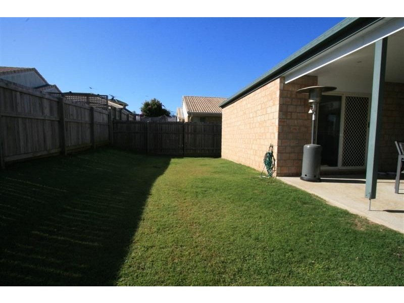 17 Jasmine Street, Wakerley QLD 4154