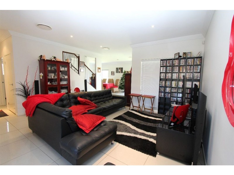 33 Talltrees Circuit, Wakerley QLD 4154