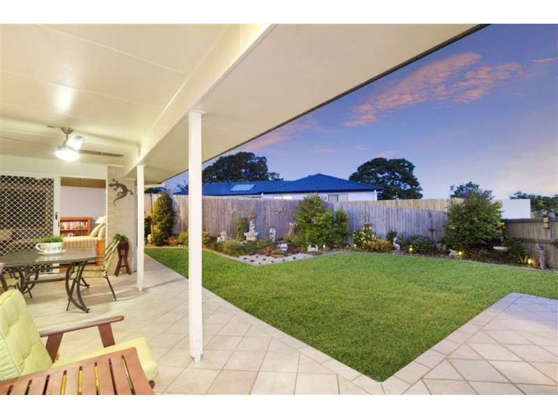 31 Underwood Street, Wakerley QLD 4154