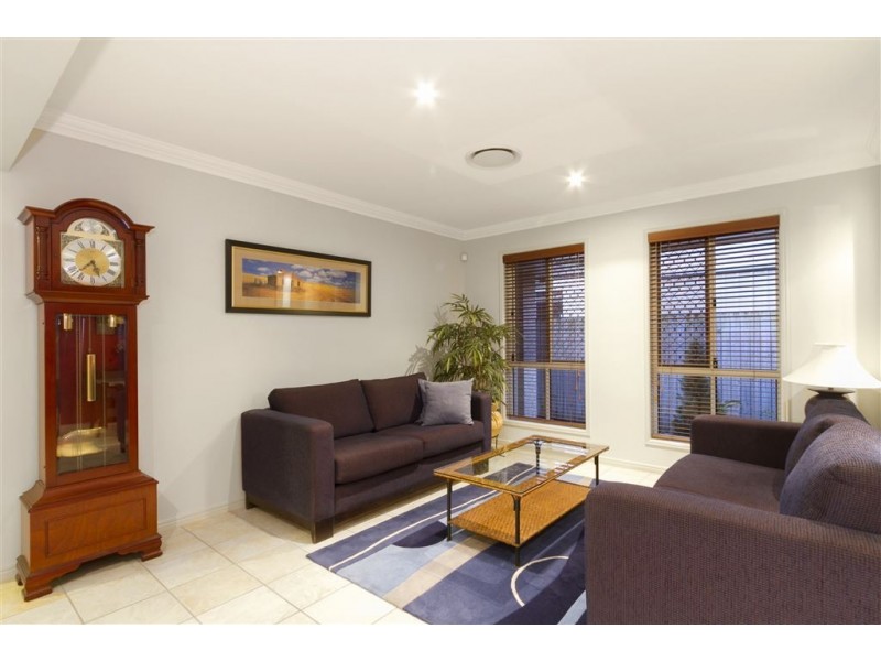 31 Underwood Street, Wakerley QLD 4154