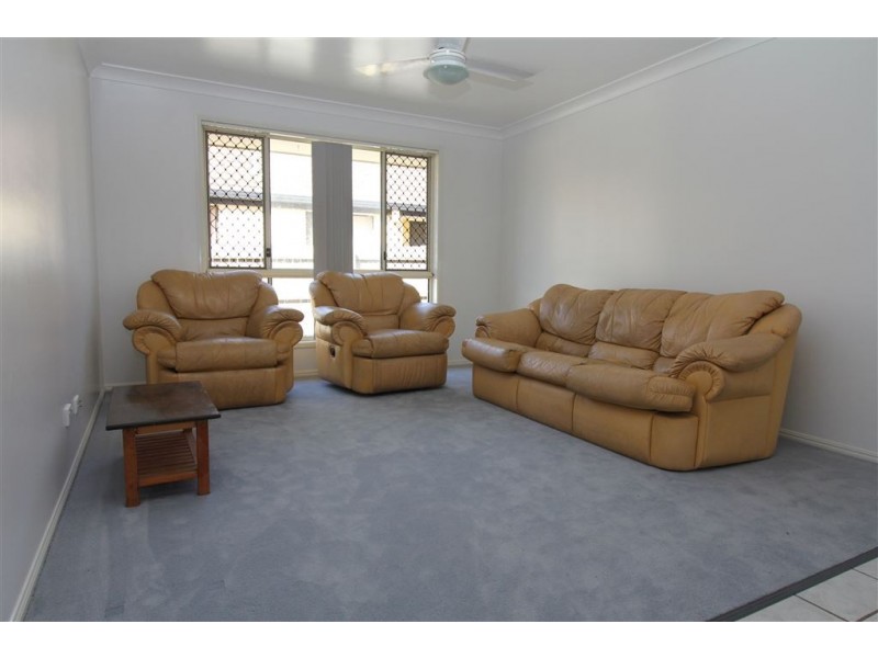 11 Friend Street, Wakerley QLD 4154