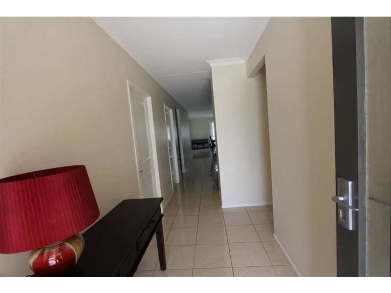 45 Doherty Place, Wakerley QLD 4154
