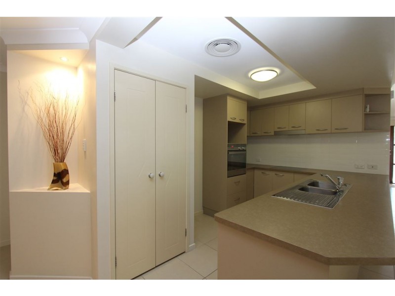 29 Demby Crescent, Wakerley QLD 4154