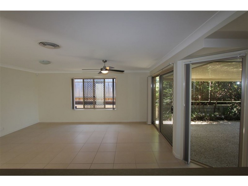 29 Demby Crescent, Wakerley QLD 4154