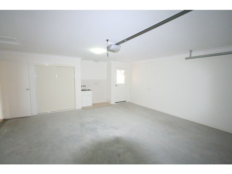11 Bailey Street, Wakerley QLD 4154