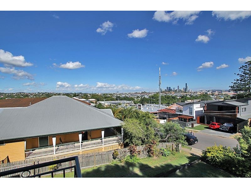 23 Wambool Street, Bulimba QLD 4171