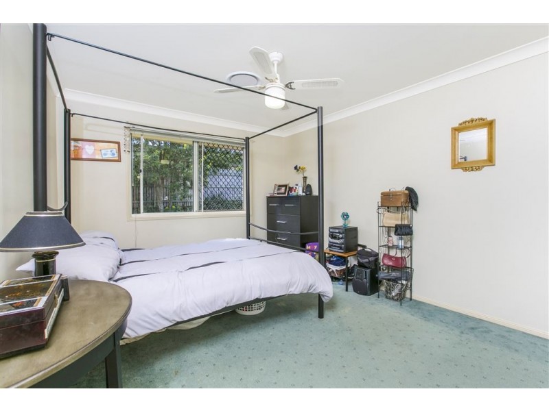 2 Morgan Close, Manly West QLD 4179
