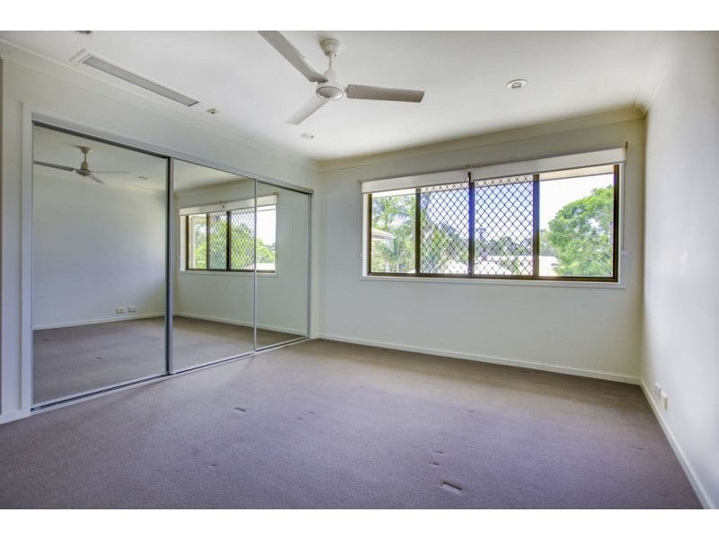 70 Moss Road, Wakerley QLD 4154