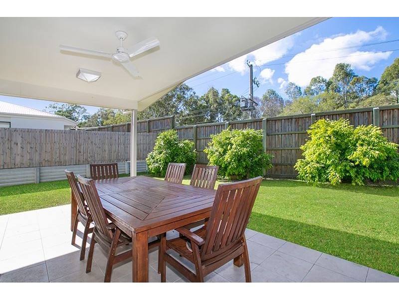 49 Doherty Place, Wakerley QLD 4154