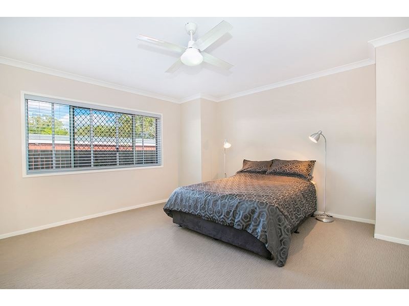 49 Doherty Place, Wakerley QLD 4154