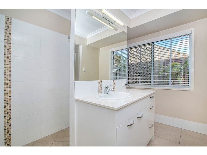 49 Doherty Place, Wakerley QLD 4154