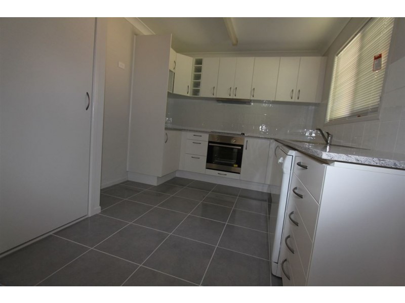 42 Oxley Street, Capalaba QLD 4157