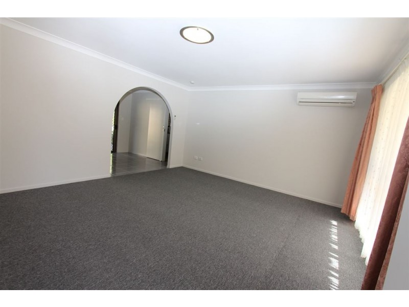 42 Oxley Street, Capalaba QLD 4157