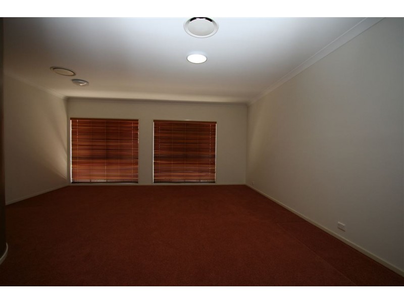 28 Willis Street, Wakerley QLD 4154