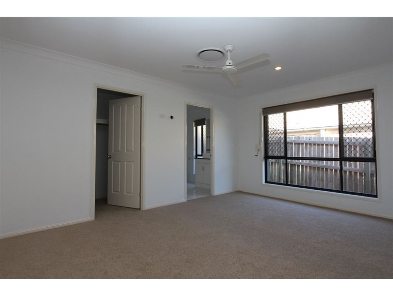 5 Jasmine Street, Wakerley QLD 4154