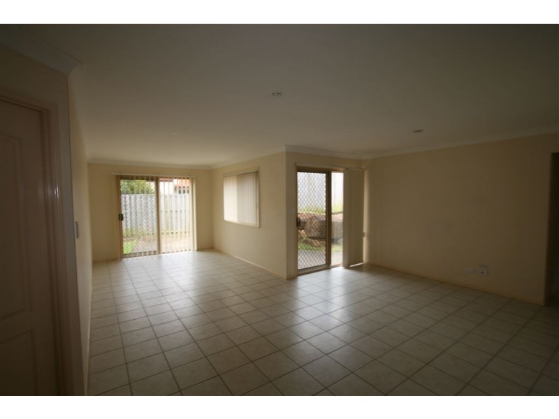 9 Eggleton Place, Wakerley QLD 4154