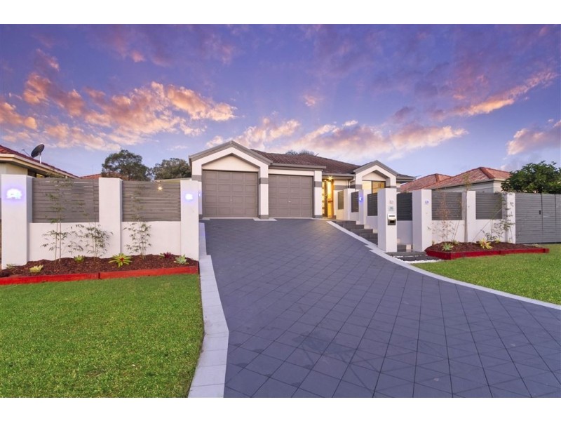 35 Manor Crescent, Wakerley QLD 4154