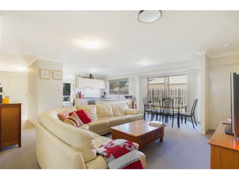 9 Brighton Court, Wakerley QLD 4154