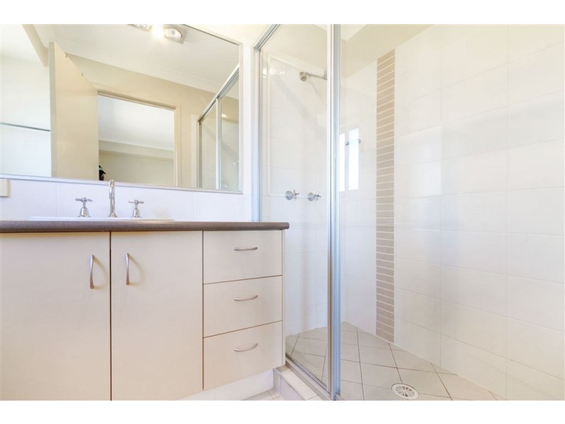 9 Brighton Court, Wakerley QLD 4154