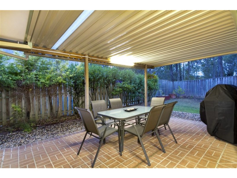 16 Matthews Way, Wakerley QLD 4154