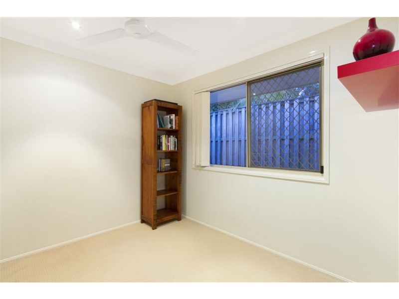 16 Matthews Way, Wakerley QLD 4154