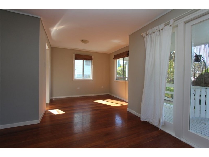 73 Prospect Street, Wynnum QLD 4178