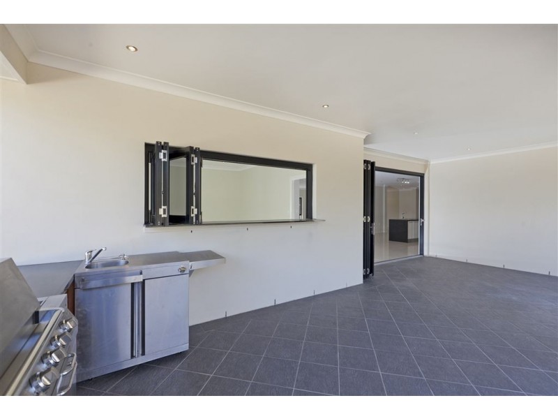 Address on Request, Wakerley QLD 4154