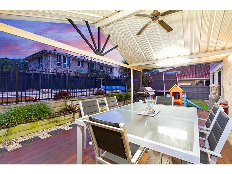 35 Underwood Street, Wakerley QLD 4154