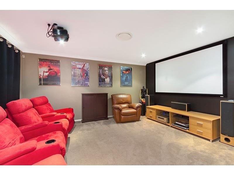 35 Underwood Street, Wakerley QLD 4154