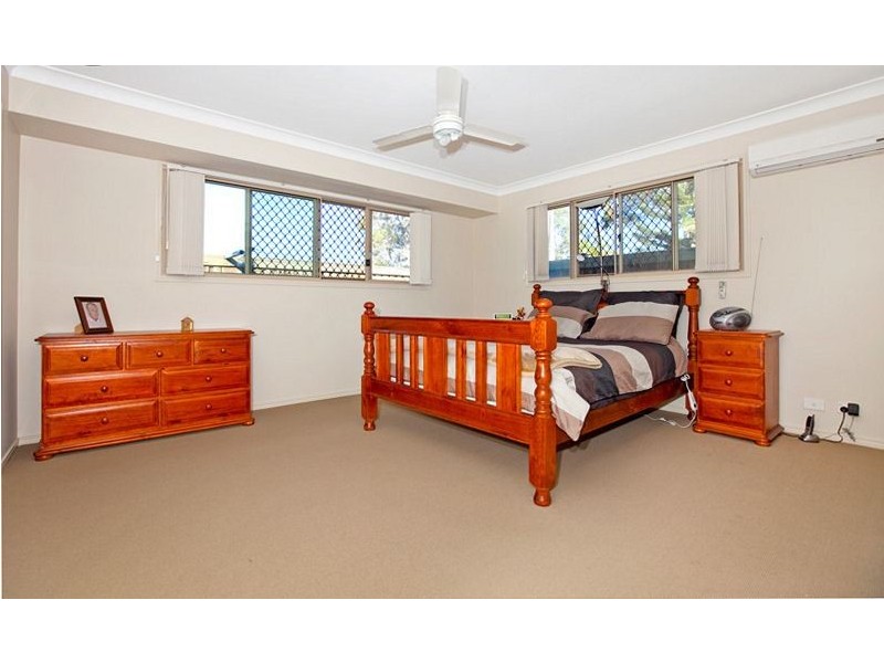 1 Terraldon Cct, Gumdale QLD 4154