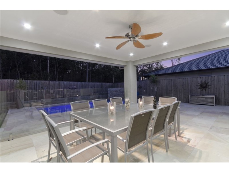 70 Feathertail Place, Wakerley QLD 4154