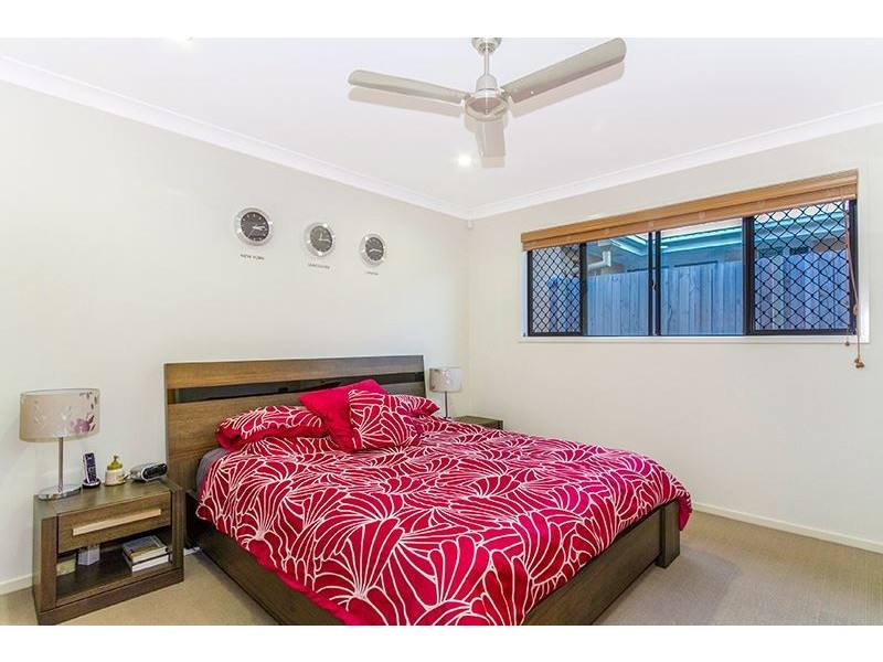 15 Bailey Street, Wakerley QLD 4154