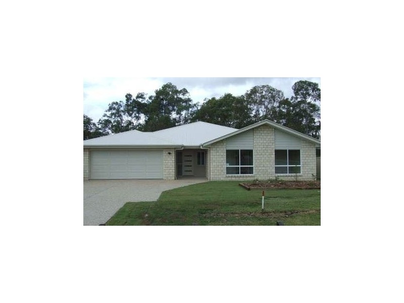 37 Doherty Place, Wakerley QLD 4154