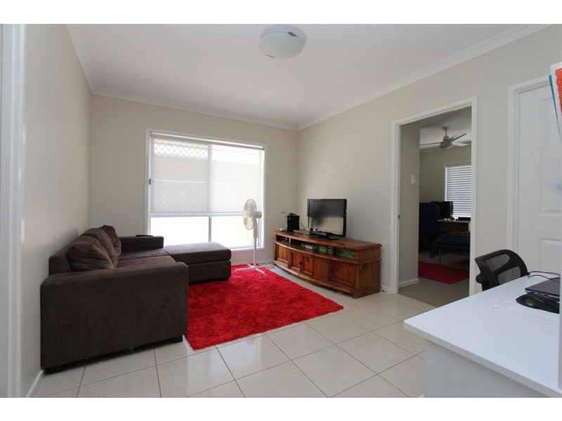 37 Doherty Place, Wakerley QLD 4154