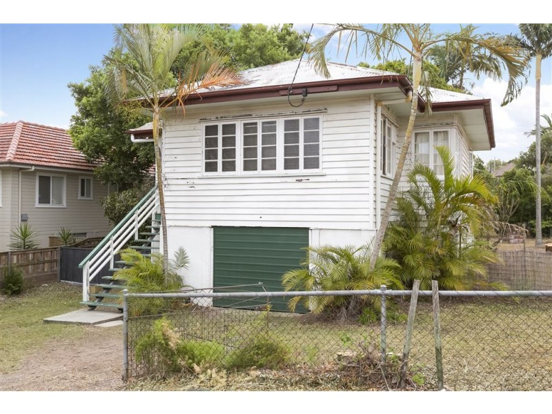 30 Elgar Street, Holland Park QLD 4121