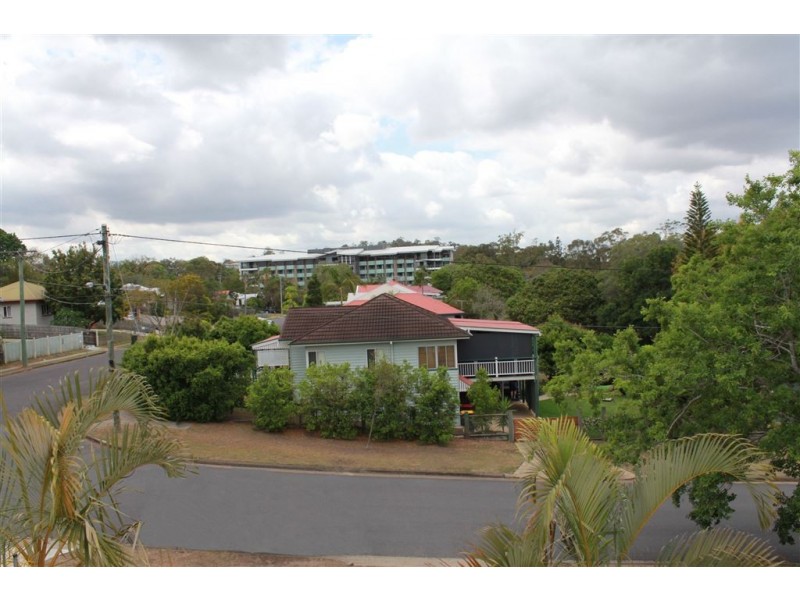 30 Elgar Street, Holland Park QLD 4121