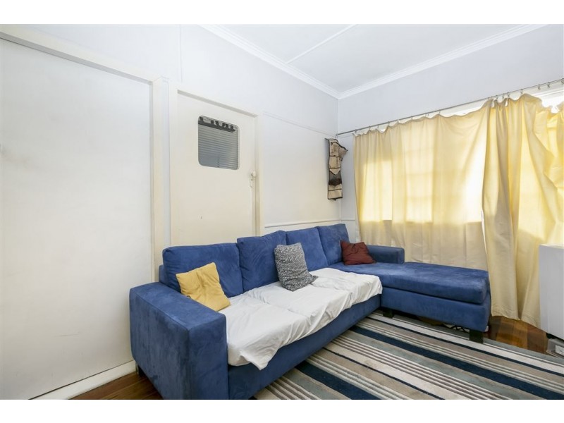 30 Elgar Street, Holland Park QLD 4121