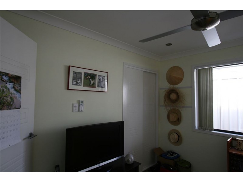 15 Wassell Street, Wynnum QLD 4178