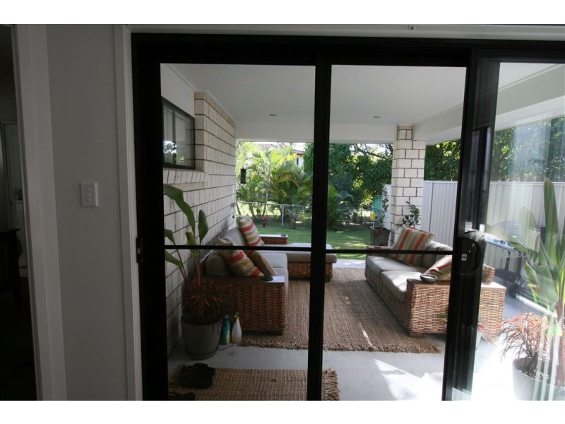 15 Wassell Street, Wynnum QLD 4178
