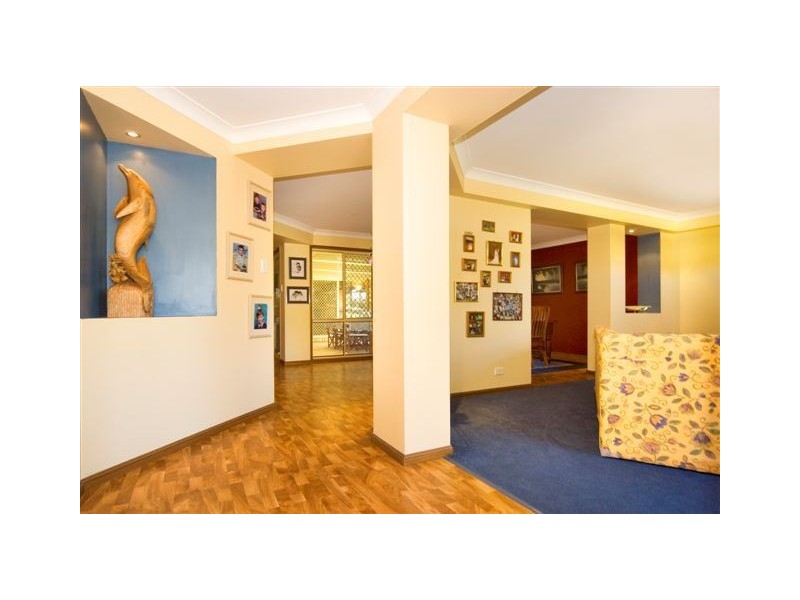 24 Claire Place, Wakerley QLD 4154