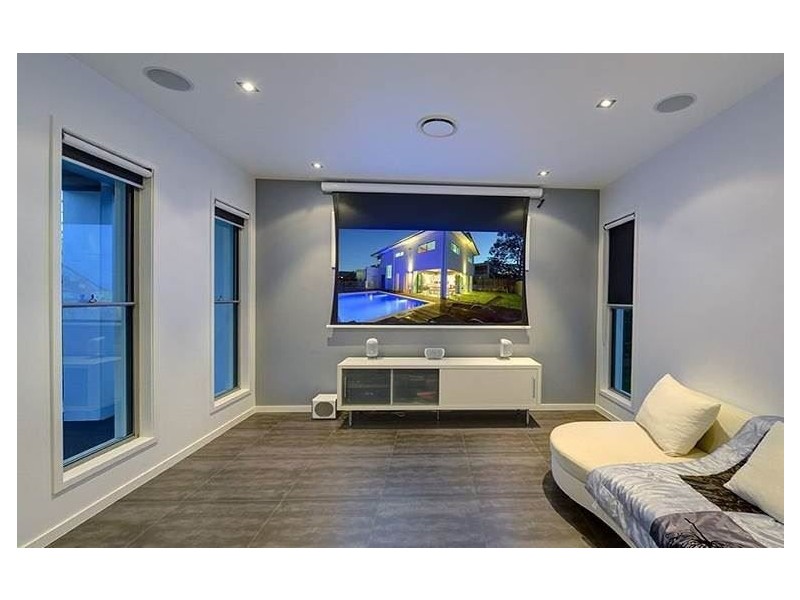 7 Peregian Close, Manly West QLD 4179