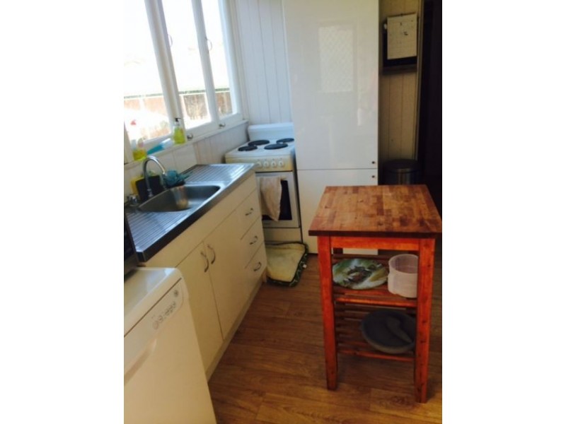 14 Berrima Street, Wynnum QLD 4178