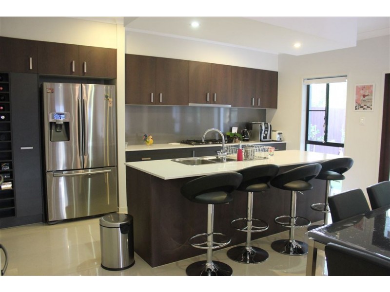 25 Wattle Place, Gumdale QLD 4154