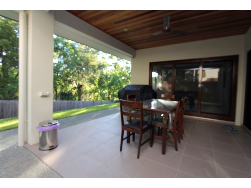 25 Wattle Place, Gumdale QLD 4154