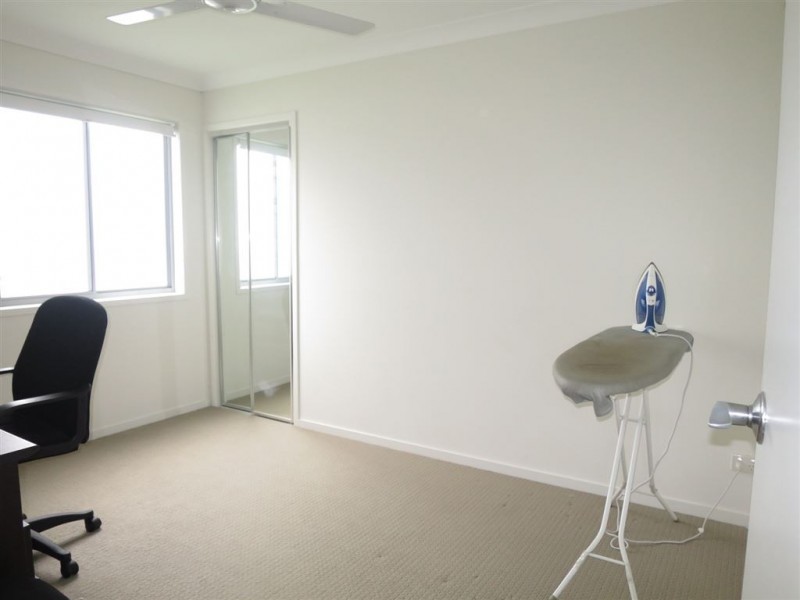 4/57 Moss  Road, Wakerley QLD 4154