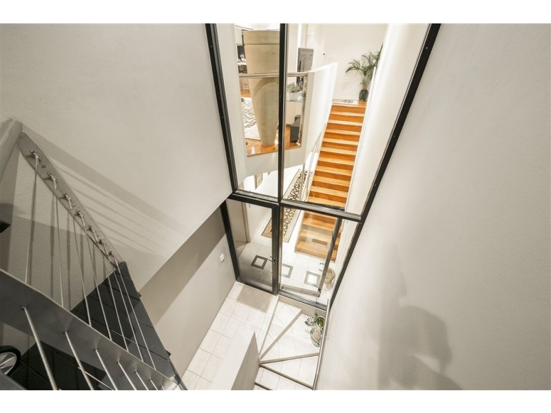 1/12 Lower Clifton Terrace, Red Hill QLD 4059